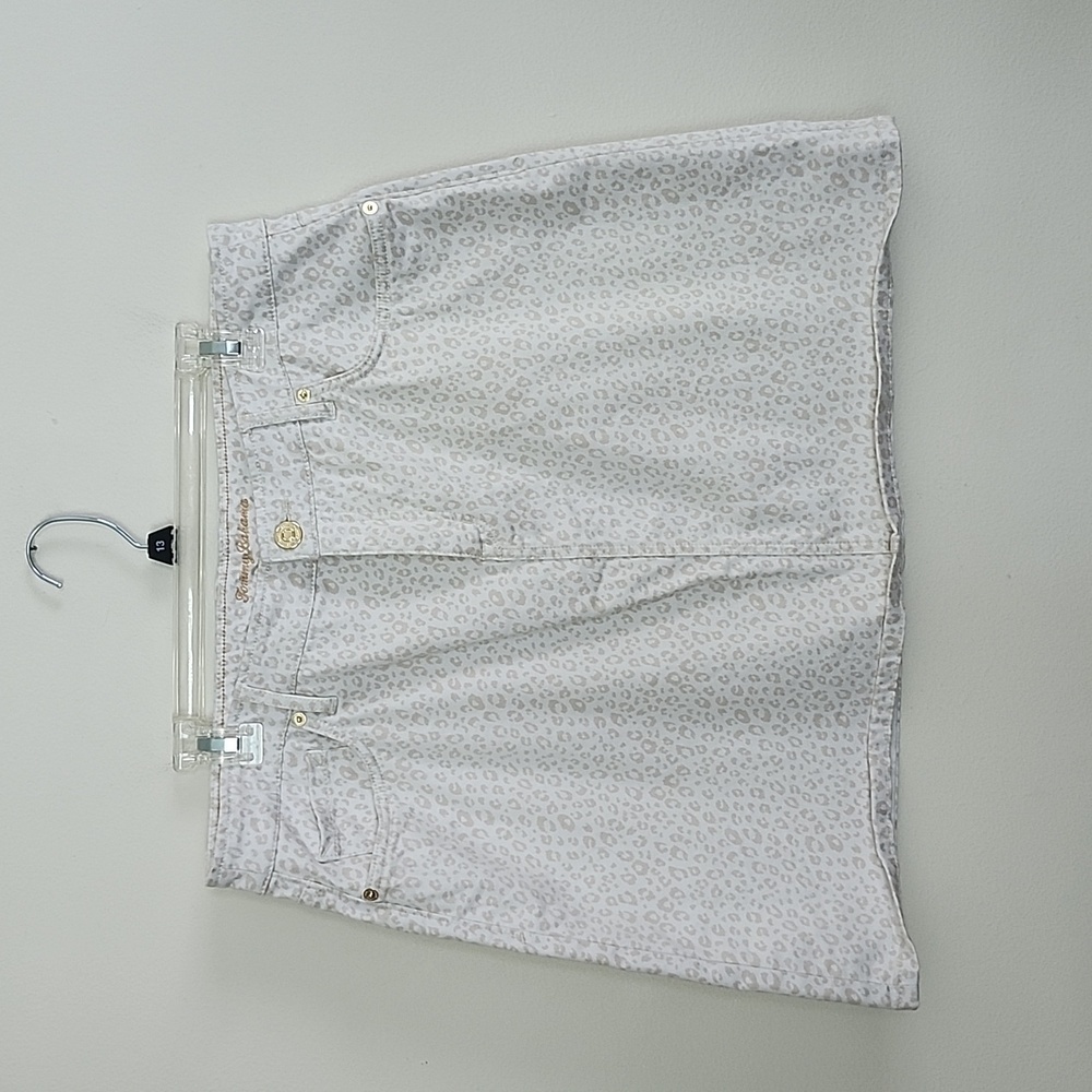 Tommy Bahama boracay beach short skirt in coconut colorway animal print neutral